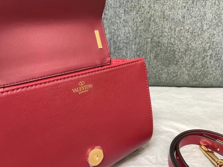 Valentino XW2B0J96 Stud Sign Grainy Calfskin Shoulder Bag Wine Red