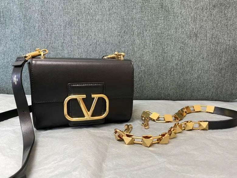 Valentino XW2B0J96 Stud Sign Grainy Calfskin Shoulder Bag Black