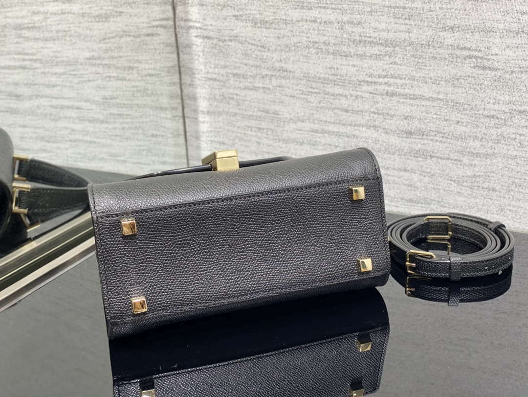 Valextra WBES0036028 Iside Top Handle micro Bag Black