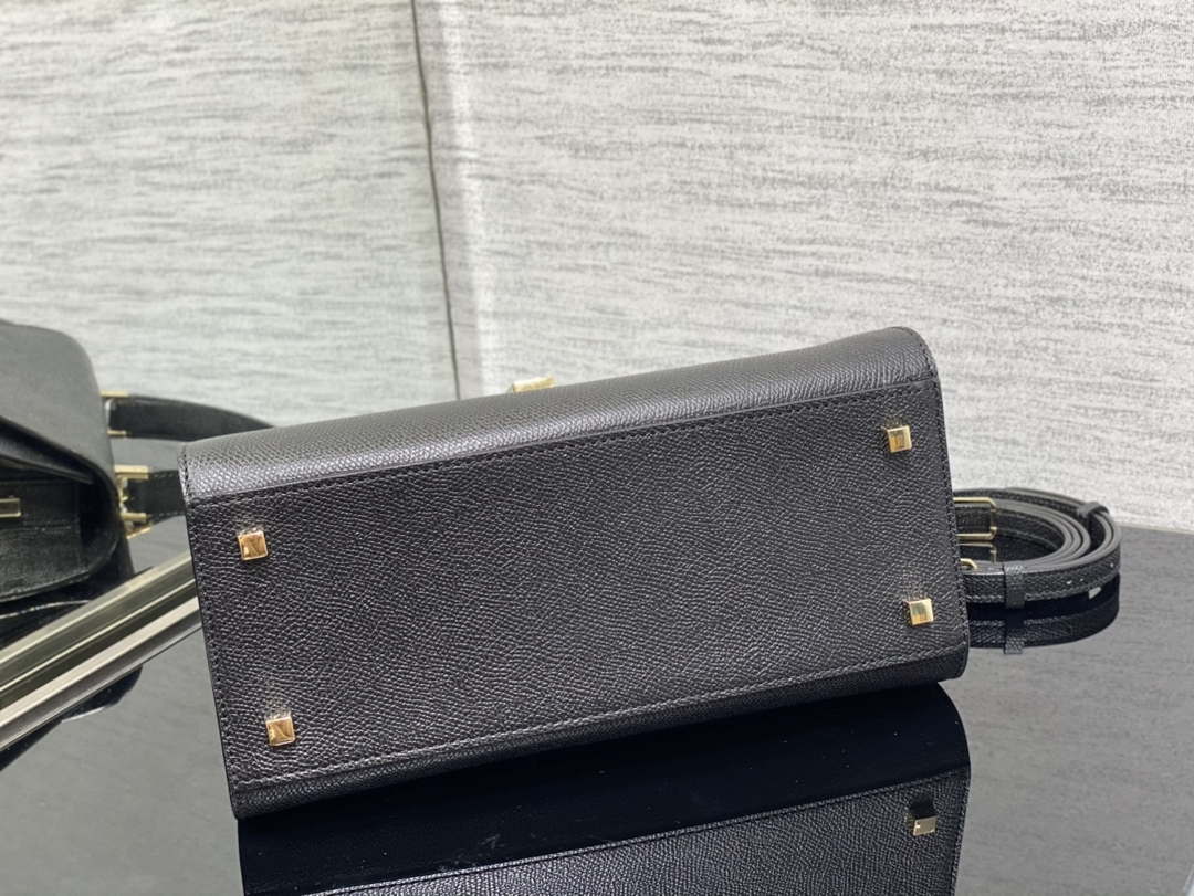 Valextra WBES0056028 Iside Top Handle Medium Bag Black
