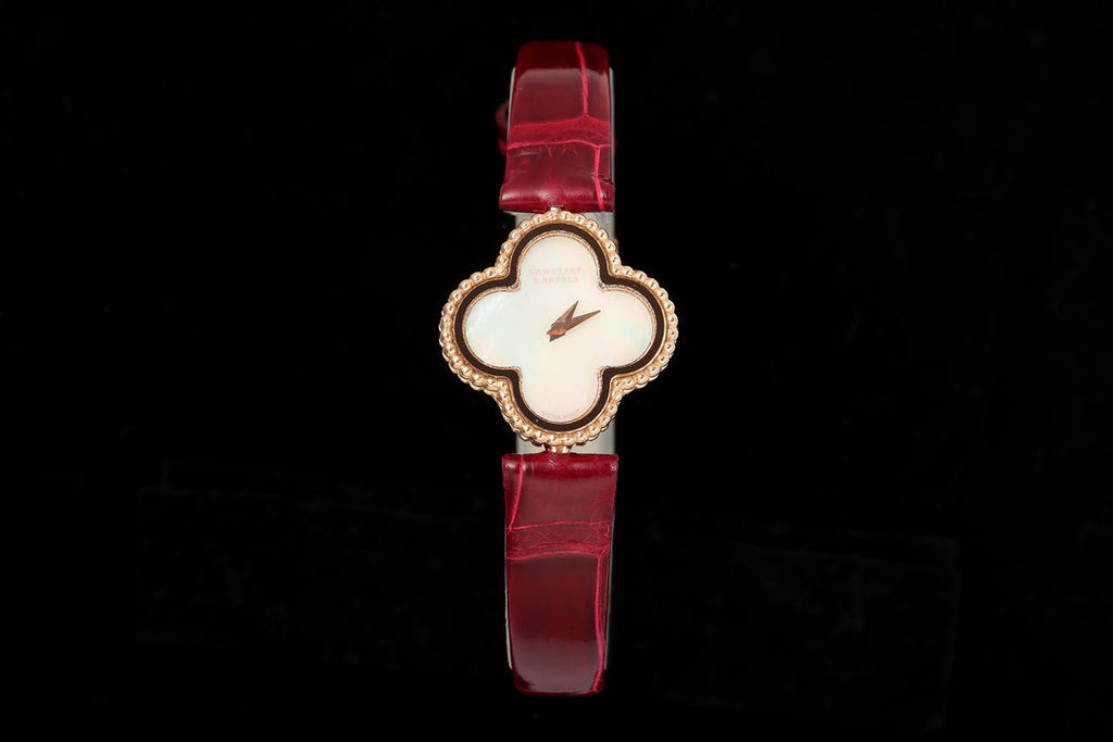 Van Cleef & Arpels VCARO8SF00 Sweet Alhambra watch 18K rose gold Mother-of-pearl VCA9006 With diamond
