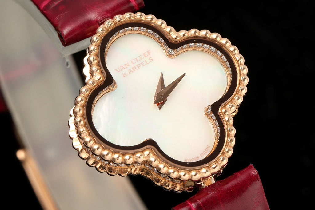 Van Cleef & Arpels VCARO8SF00 Sweet Alhambra watch 18K rose gold Mother-of-pearl VCA9006 With diamond