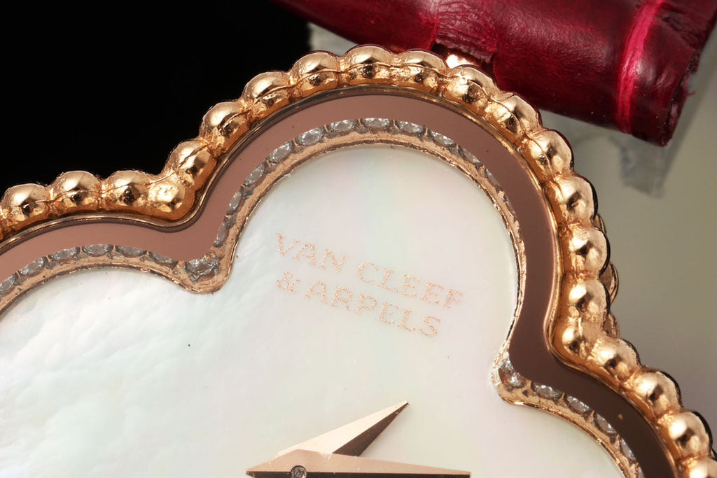 Van Cleef & Arpels VCARO8SF00 Sweet Alhambra watch 18K rose gold Mother-of-pearl VCA9006 With diamond
