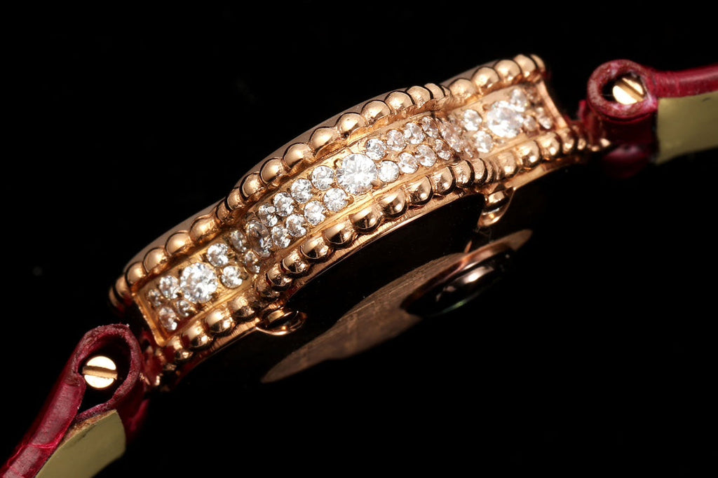 Van Cleef & Arpels VCARO8SF00 Sweet Alhambra watch 18K rose gold Mother-of-pearl VCA9006 With diamond