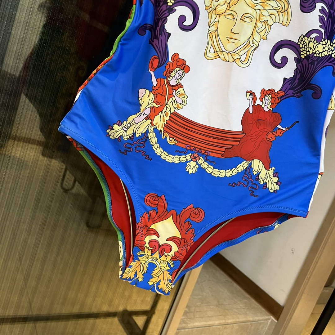 Versace ABD01094 Women's Fashion Swimsuit Bikini V34895