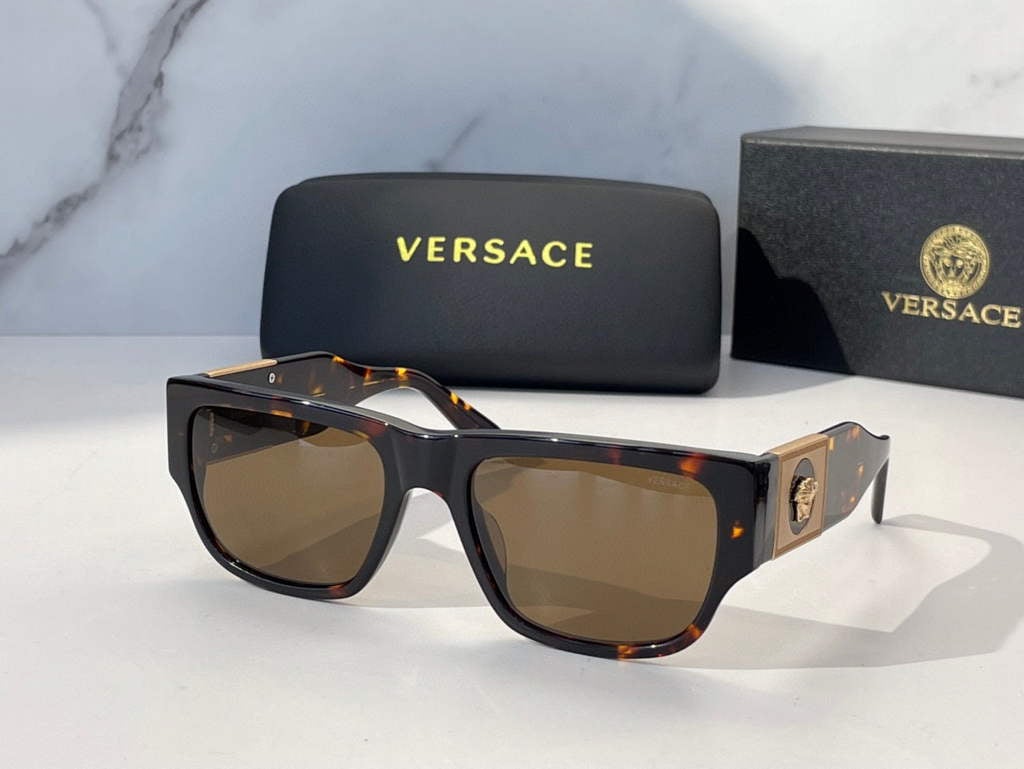 Versace Sunglasses Fashion Versace Sports Leisure Sunglasses V80100 - Default Title - View 1