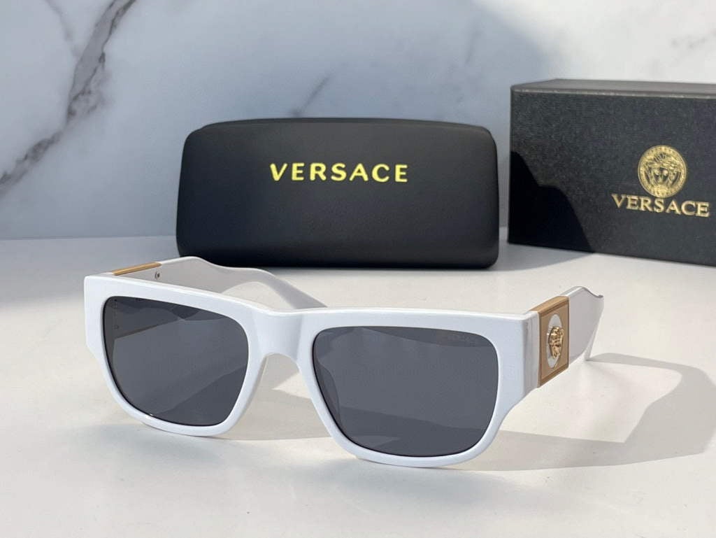Versace Sunglasses Fashion Versace Sports Leisure Sunglasses V80101 - Default Title - View 1