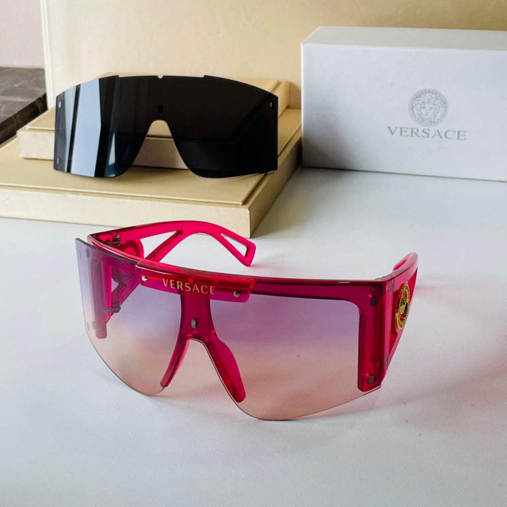 Versace Sunglasses Fashion Versace Sports Leisure Sunglasses V80026 - Default Title - View 1
