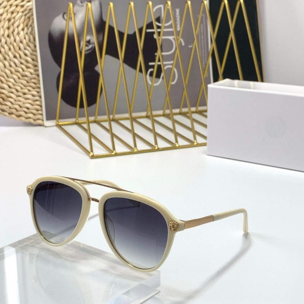 Versace Sunglasses Fashion Versace Sports Leisure Sunglasses V80034 - Default Title - View 1