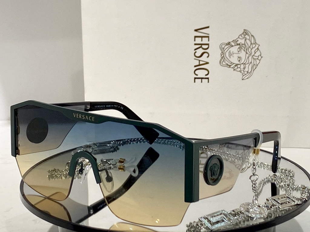 Versace Sunglasses Fashion Versace Sports Leisure Sunglasses V80055 - Default Title - View 1