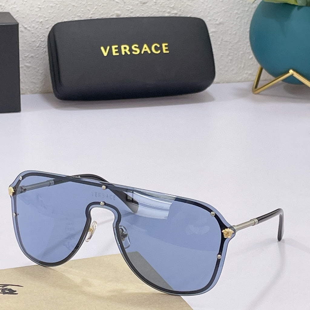 Versace Sunglasses Fashion Versace Sports Leisure Sunglasses V80060 - Default Title - View 1