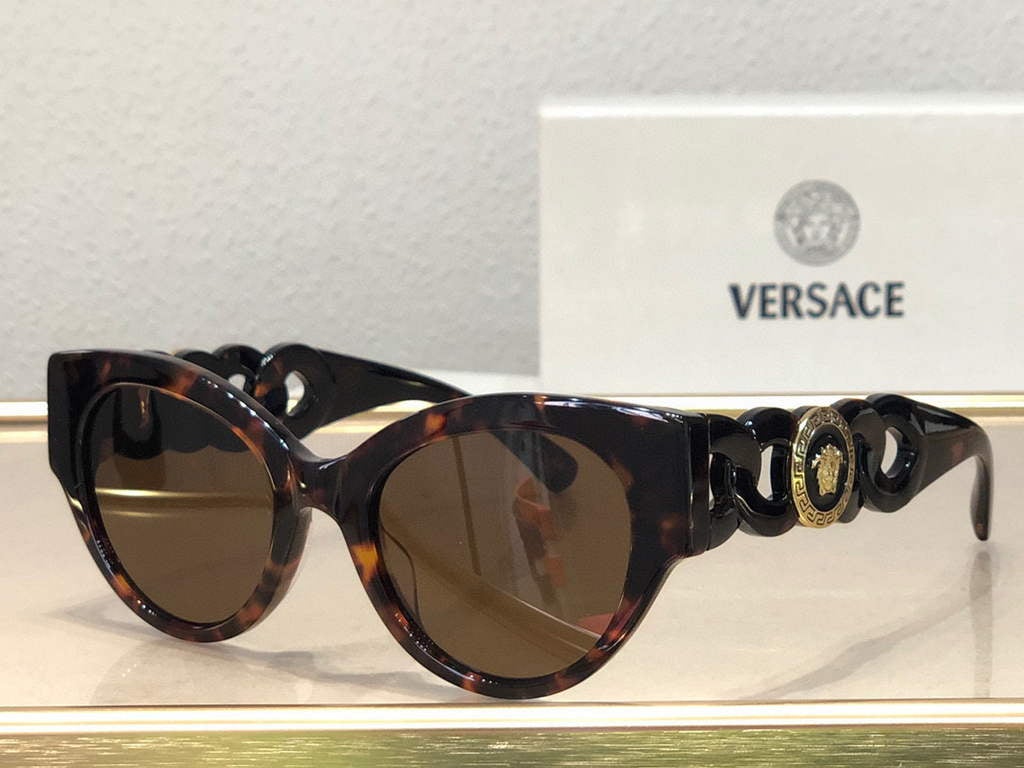 Versace Sunglasses Fashion Versace Sports Leisure Sunglasses V80069 - Default Title - View 1