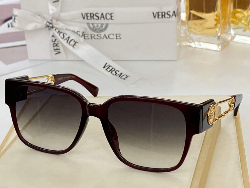 Versace Sunglasses Fashion Versace Sports Leisure Sunglasses V80087 - Default Title - View 1