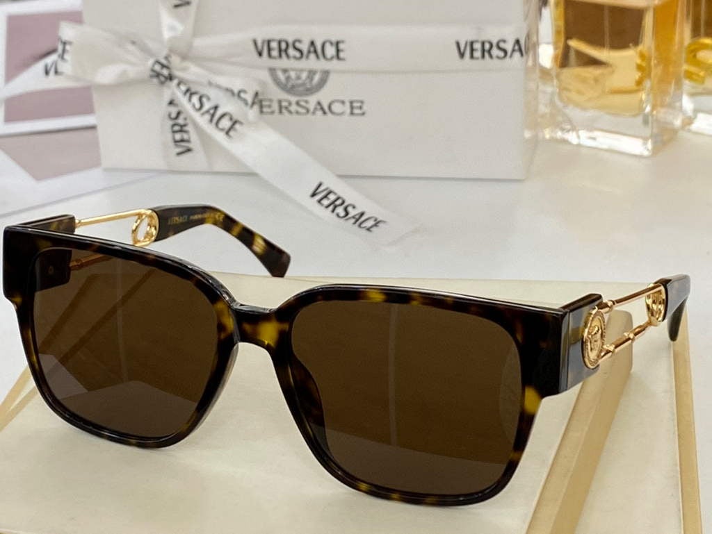 Versace Sunglasses Fashion Versace Sports Leisure Sunglasses V80088 - Default Title - View 1