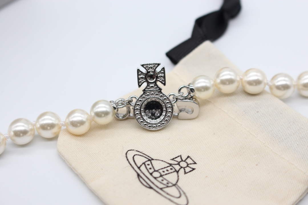 Vivienne Westwood Bracelet Fashion Designer Jewelry V805078
