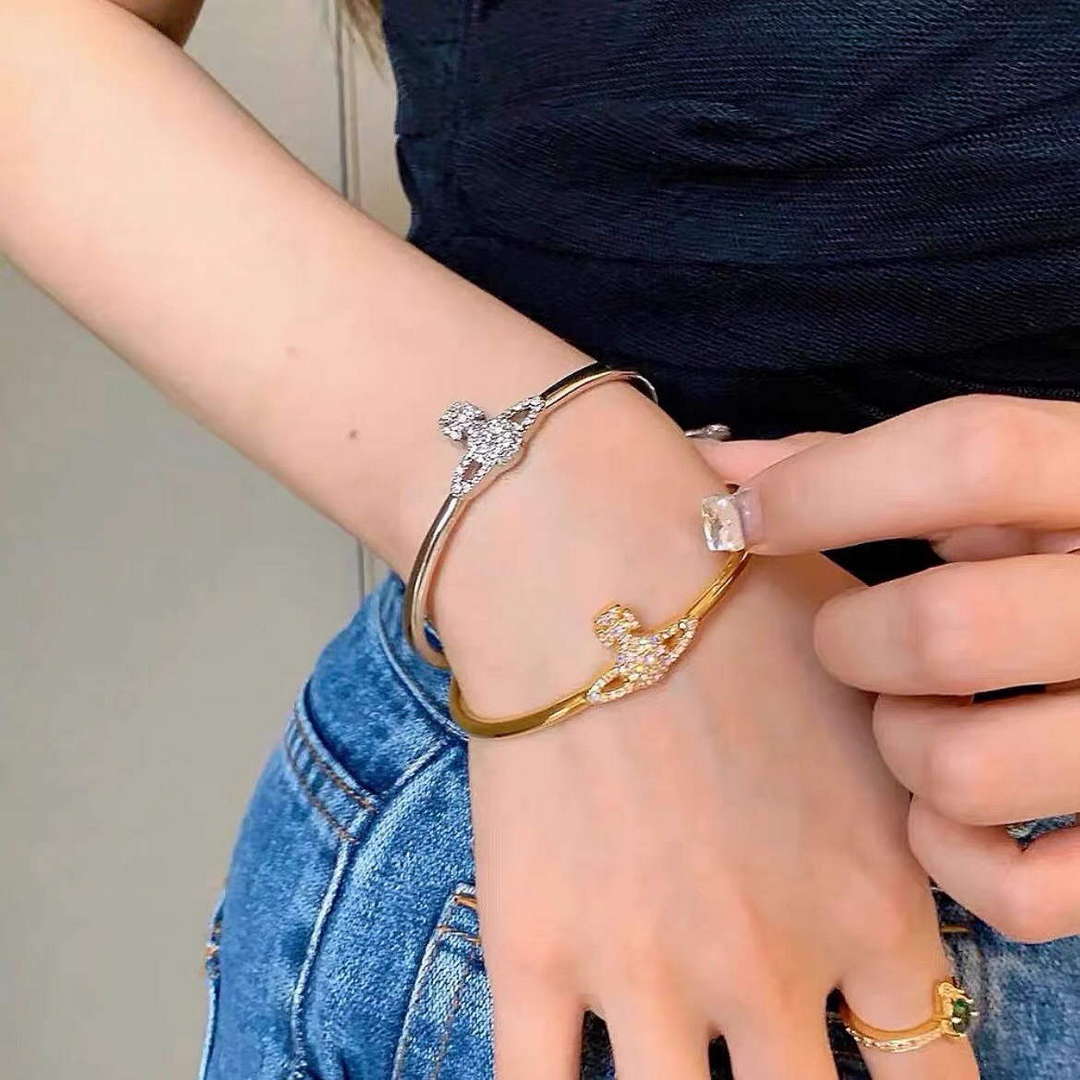 Vivienne Westwood Bracelet Fashion Designer Jewelry V805082