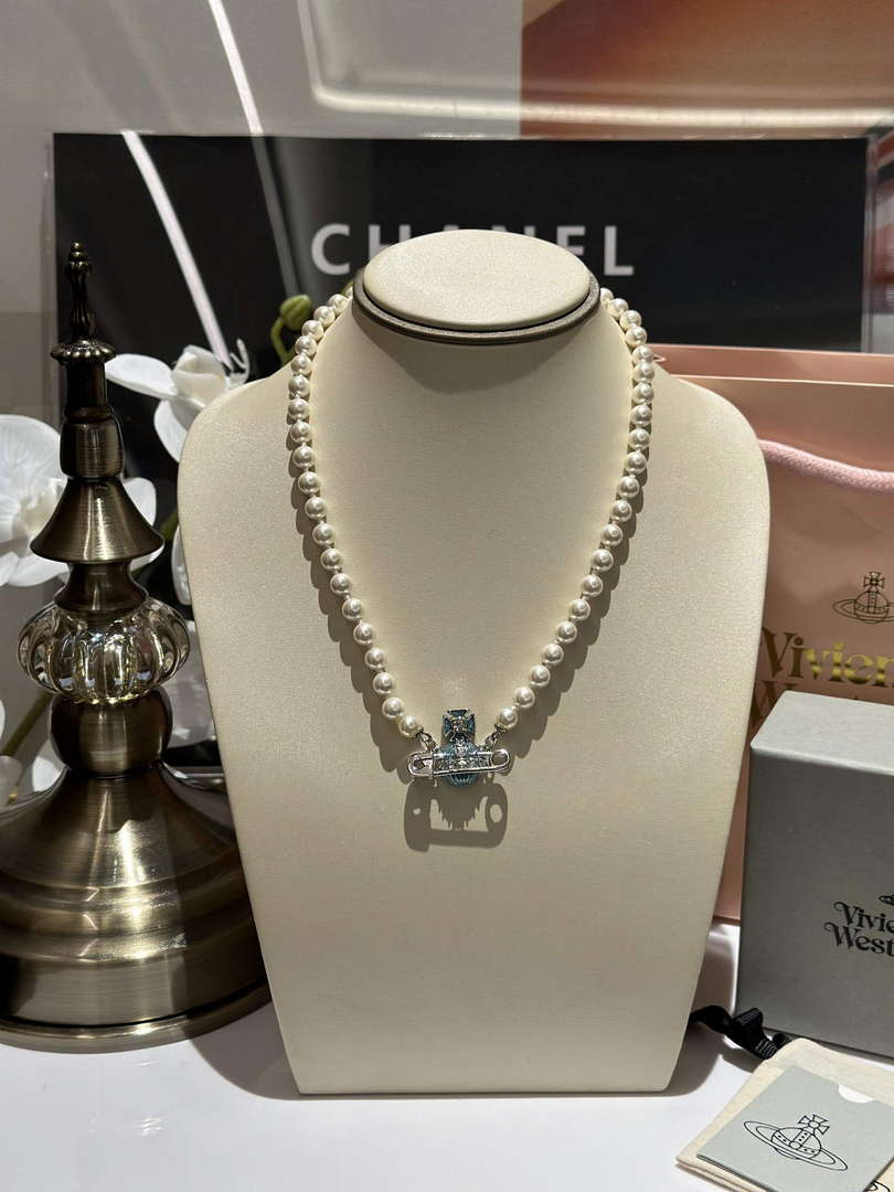 Vivienne Westwood Necklace Fashion Designer Jewelry V805061
