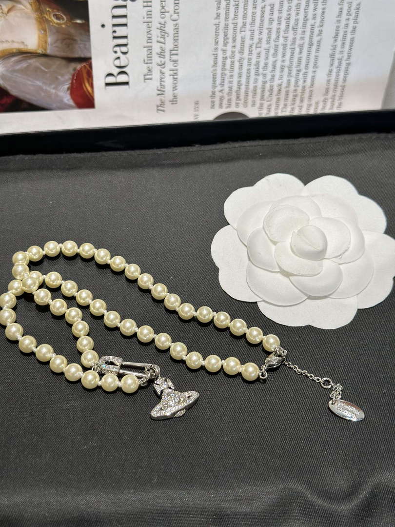 Vivienne Westwood Necklace Fashion Designer Jewelry V805070