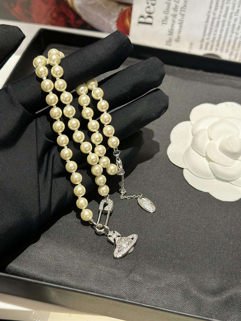 Vivienne Westwood Necklace Fashion Designer Jewelry V805070