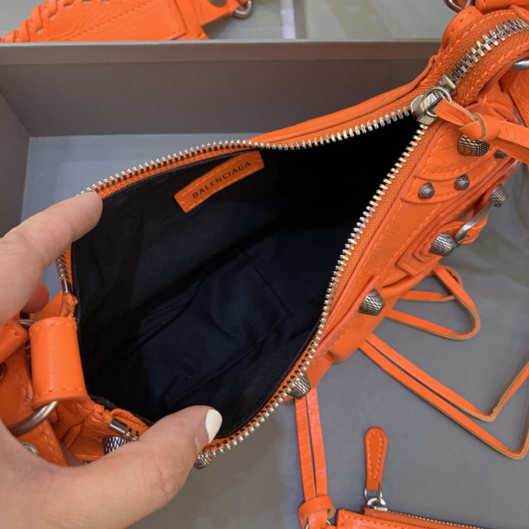 Balenciaga 700940210 Women's Neo Cagole XS Handbag in Orange Arena lambskin