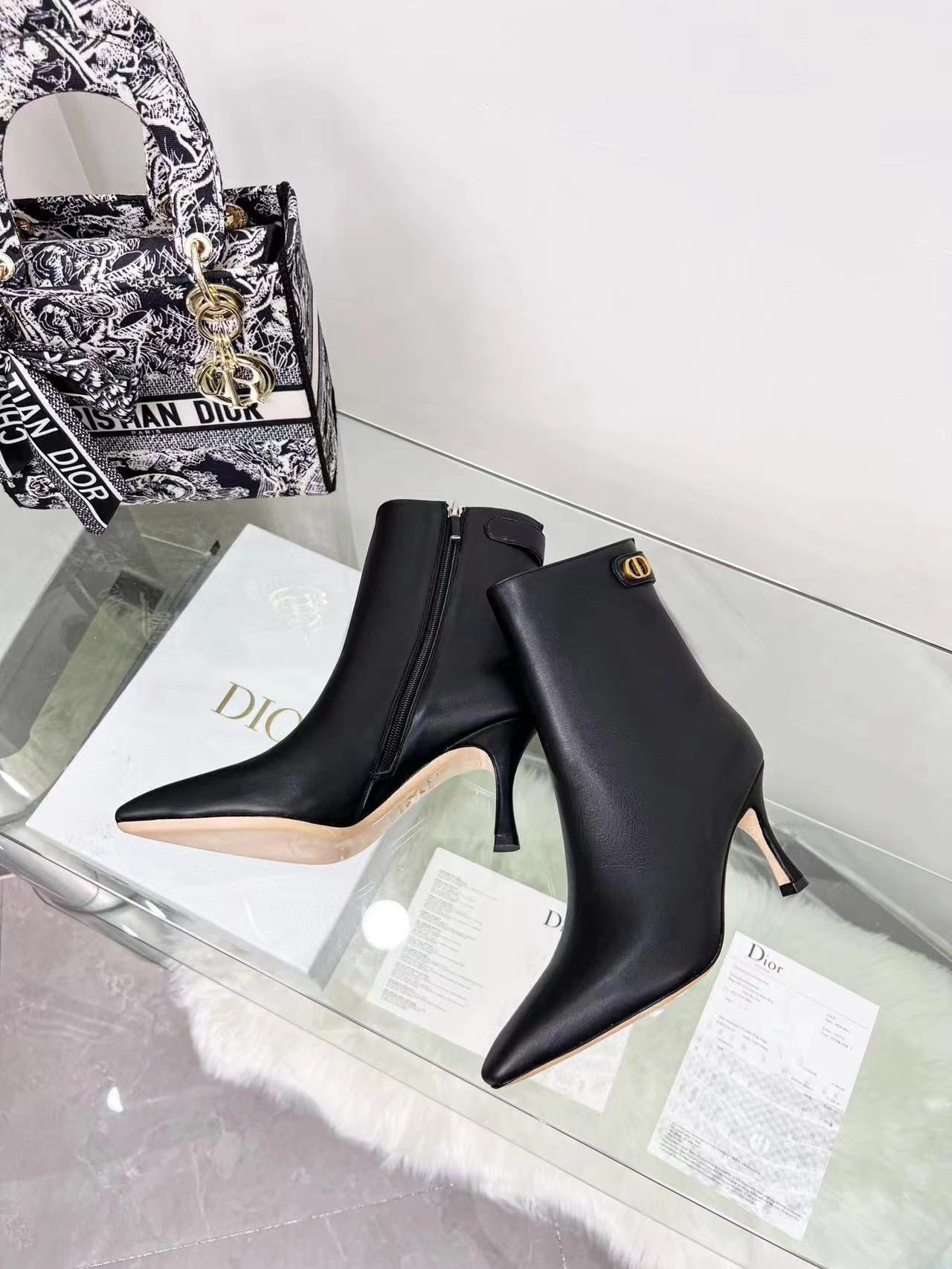 Dior Women's Shoes Kci743vvv- S900 Dior Attract Heeled Ankle Boot 192349