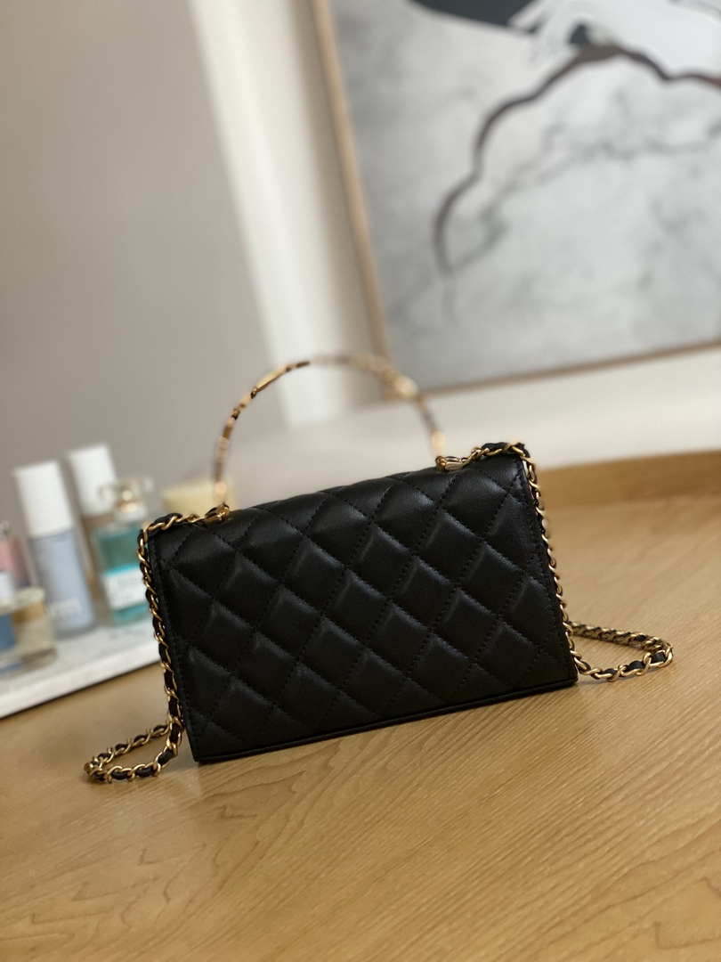 Chanel AP2946 Phone Holder Clutch with Chain Lambskin Black