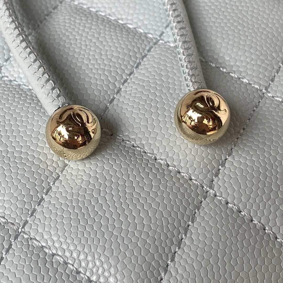 Chanel AS4059 Large Backpack Grained Shiny Calfskin & Gold-Tone Metal Light Blue - Default Title - View 4