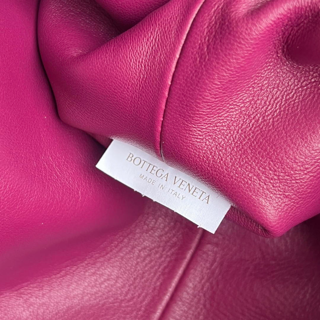 Bottega Veneta BV 804038  Small Lauren 1980 clutch Bag BV92037