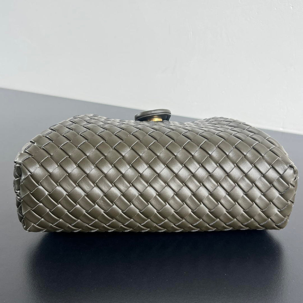 Bottega Veneta BV 804038  Small Lauren 1980 clutch Bag BV92038