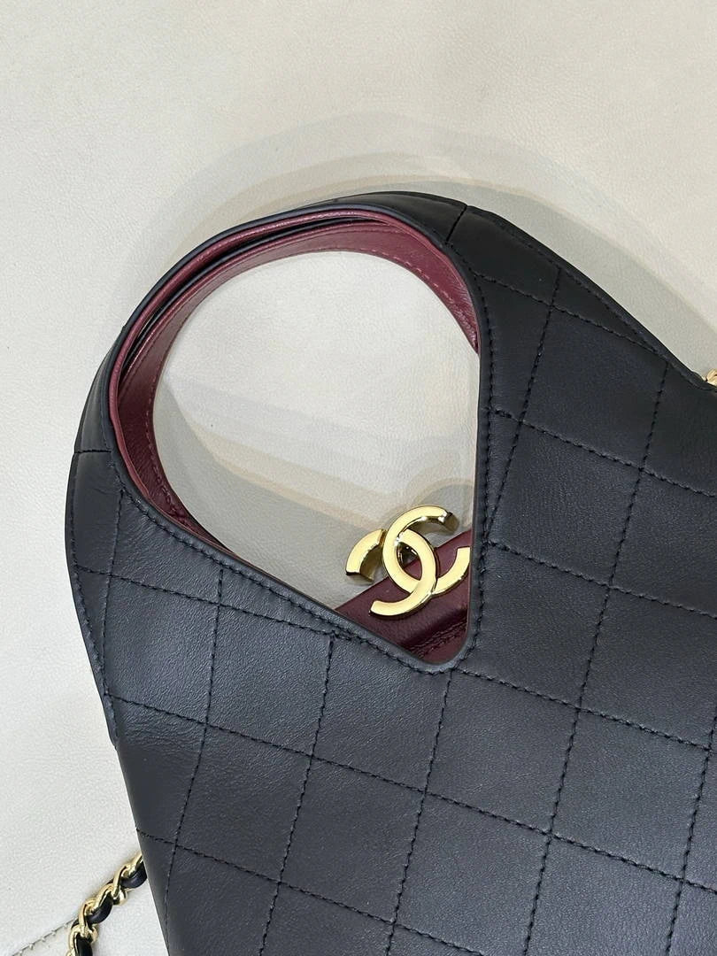Chanel Hobo Bag Calfskin & Gold-Tone Metal As6392 Black - Default Title - View 8