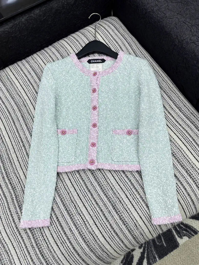 Chanel Women Yarn crew neck jacket C62321