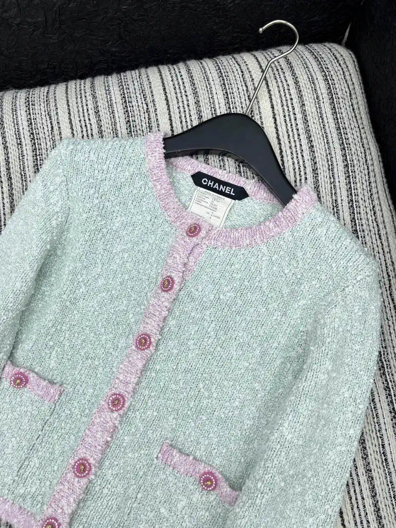 Chanel Women Yarn crew neck jacket C62321