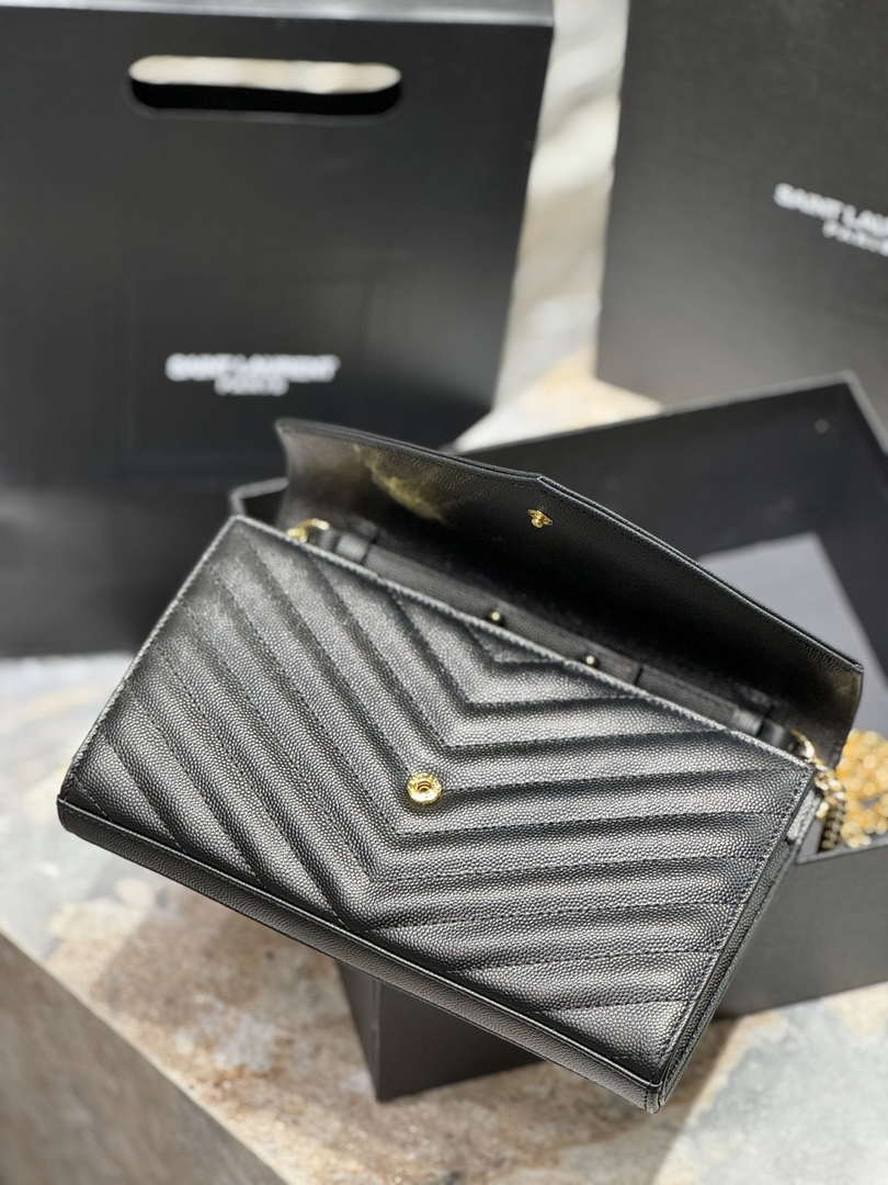 YSL 377828 Classic Cassandre chain wallet in grain de Poudre leather black gold