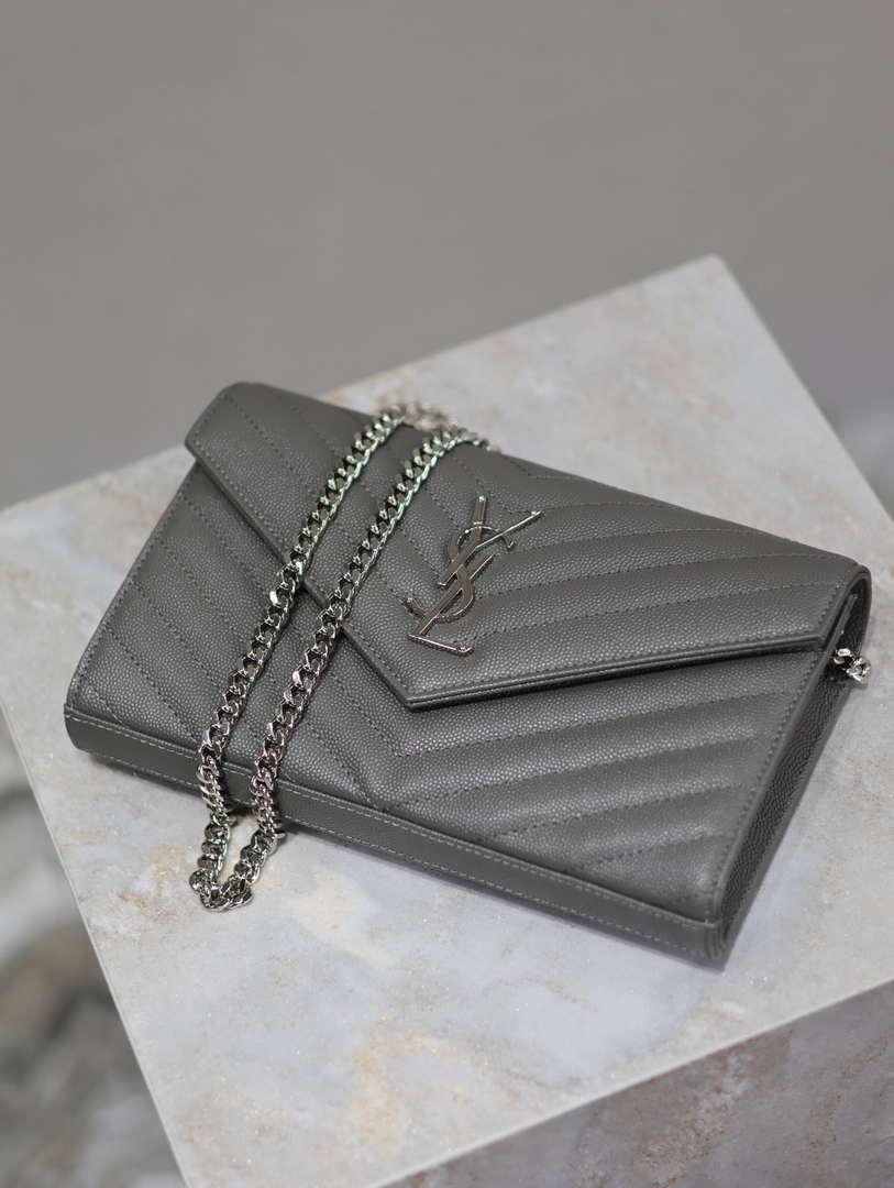 YSL 377828 Classic Cassandre chain wallet in grain de Poudre leather Gray Silver