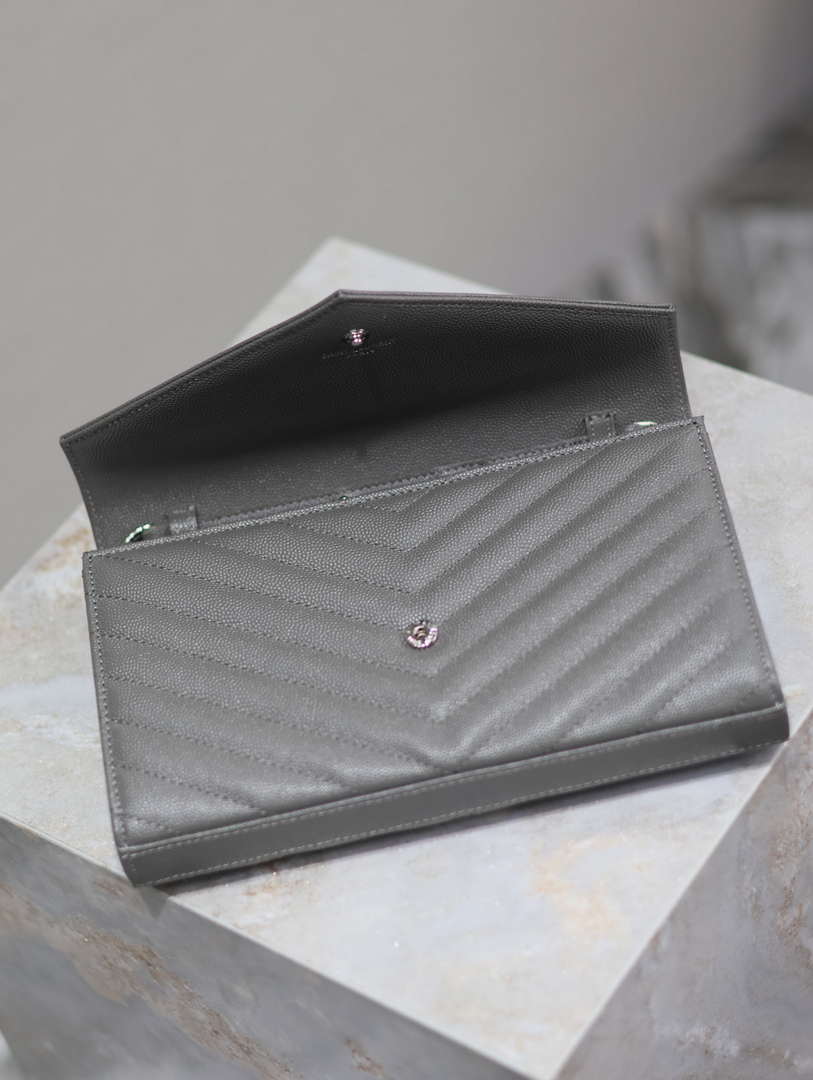 YSL 377828 Classic Cassandre chain wallet in grain de Poudre leather Gray Silver