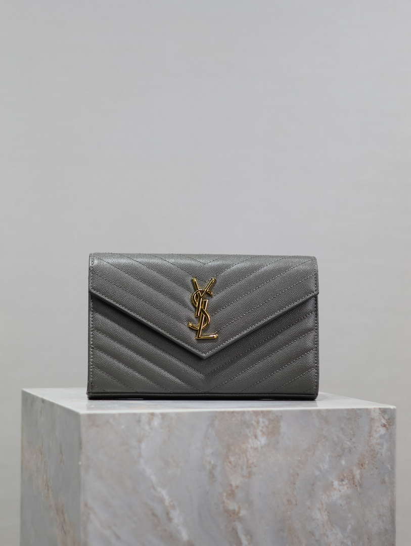 YSL 377828 Classic Cassandre chain wallet in grain de Poudre leather Gray Gold