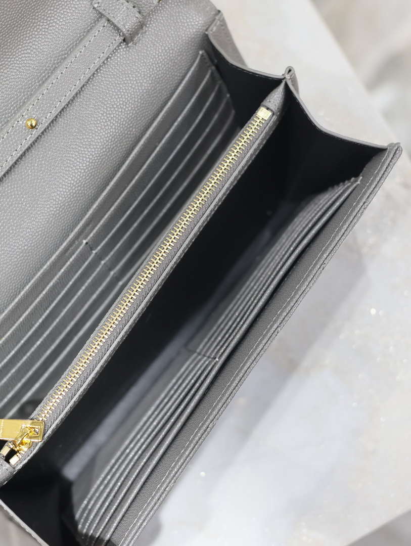 YSL 377828 Classic Cassandre chain wallet in grain de Poudre leather Gray Gold