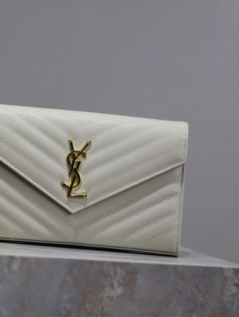 YSL 377828 Classic Cassandre chain wallet in grain de Poudre leather White Gold