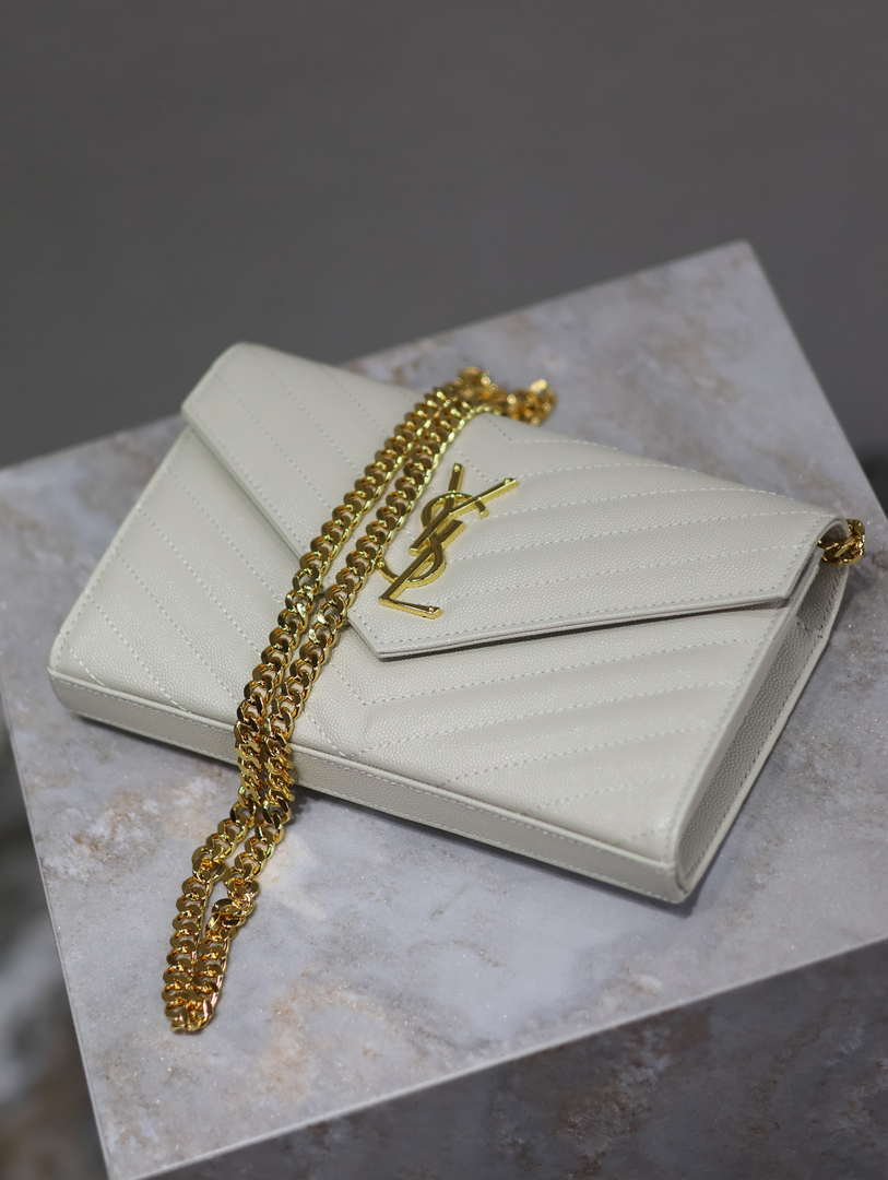 YSL 377828 Classic Cassandre chain wallet in grain de Poudre leather White Gold