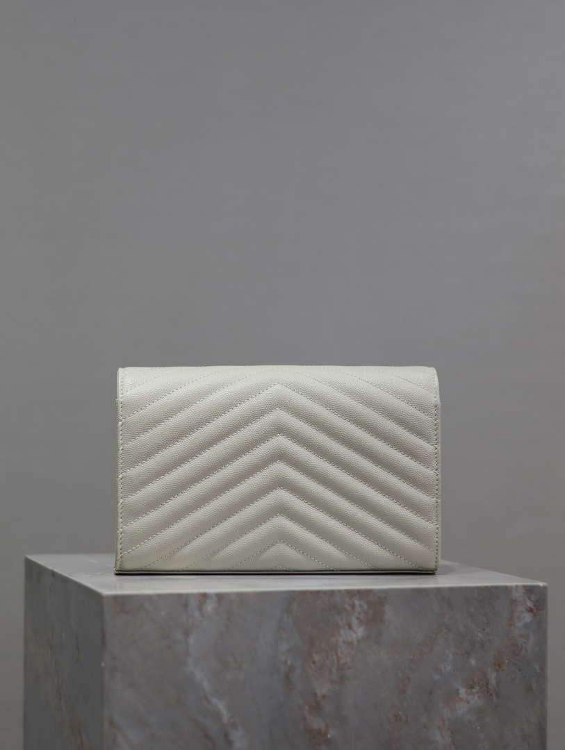 YSL 377828 Classic Cassandre chain wallet in grain de Poudre leather White Silver