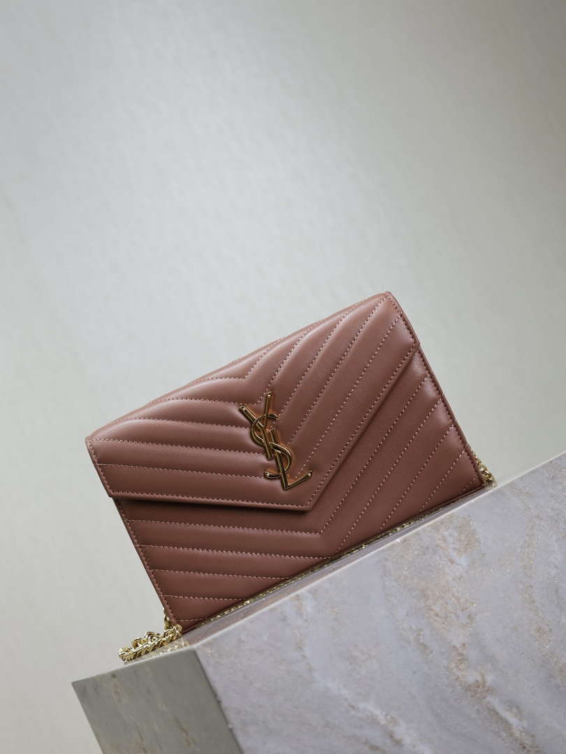 YSL 377828 Classic Cassandre chain wallet in Lambskin Nude