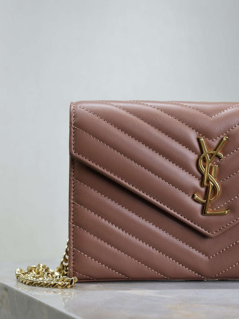 YSL 377828 Classic Cassandre chain wallet in Lambskin Nude