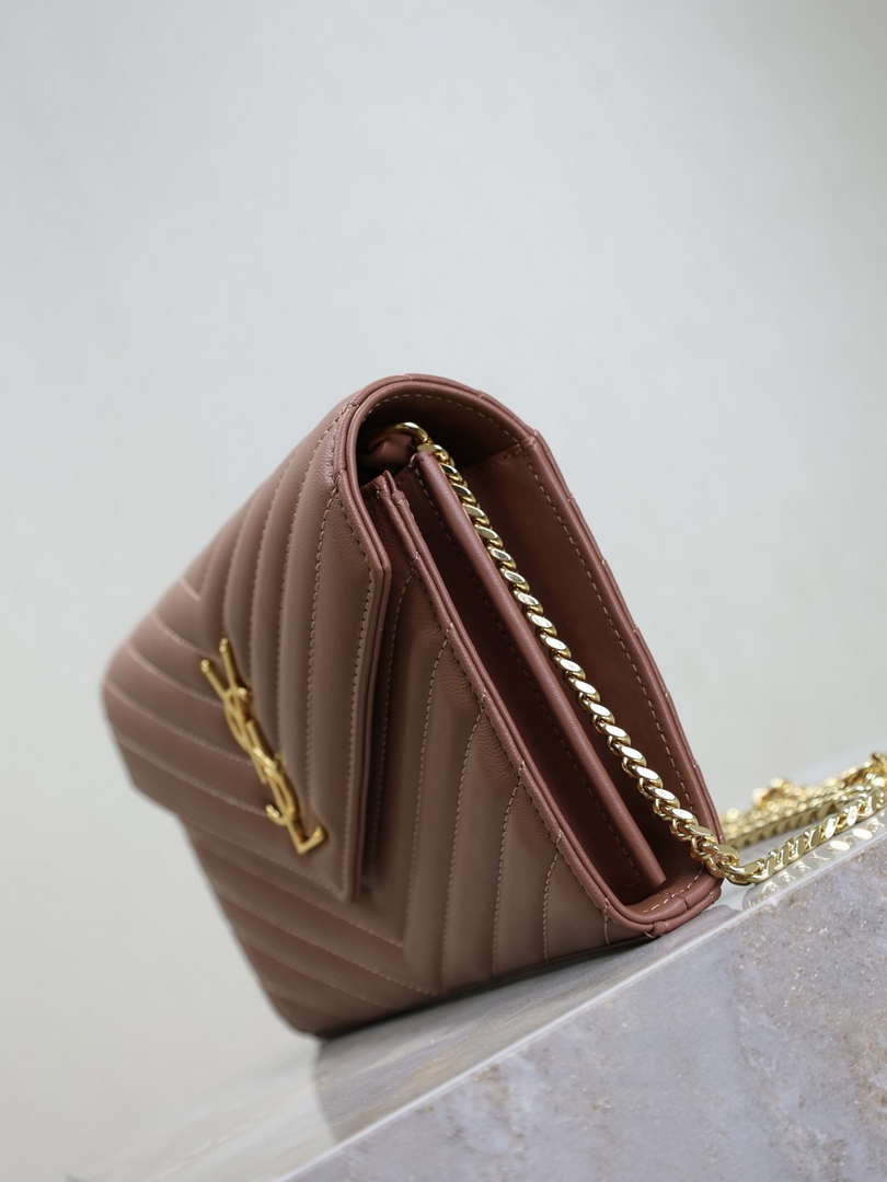 YSL 377828 Classic Cassandre chain wallet in Lambskin Nude