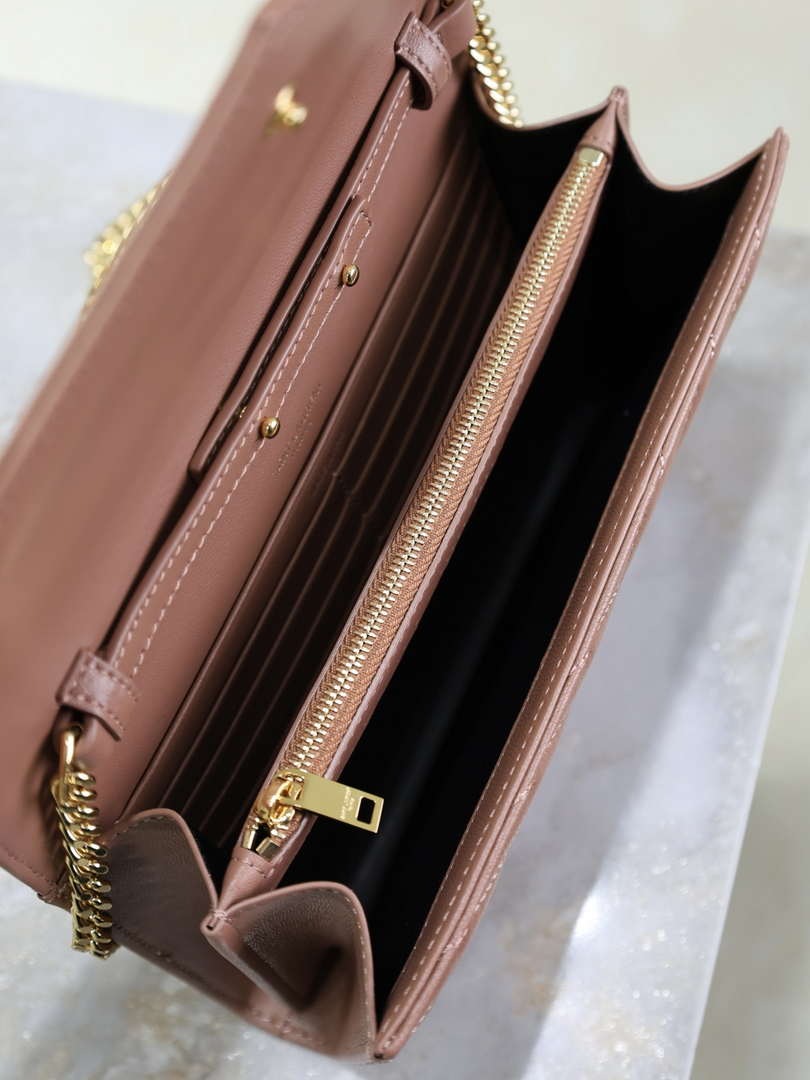 YSL 377828 Classic Cassandre chain wallet in Lambskin Nude
