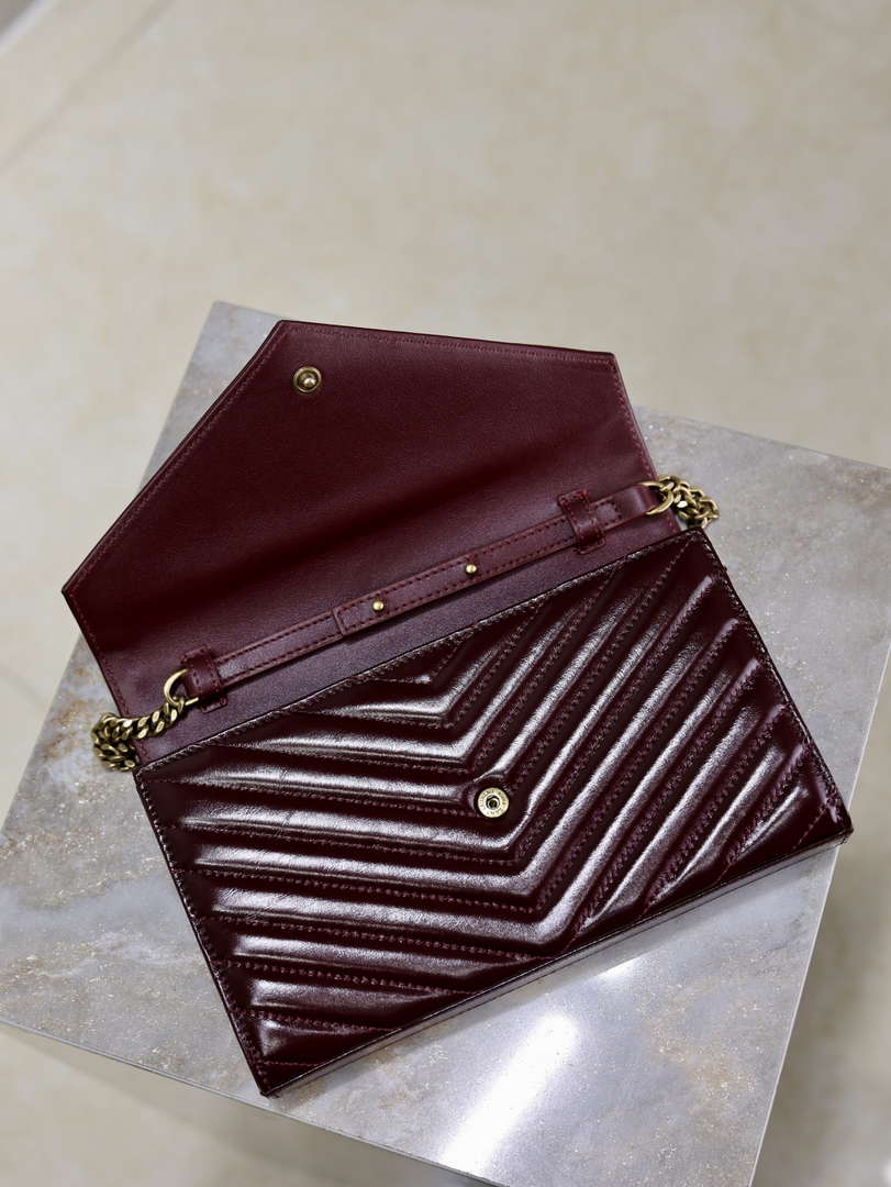 YSL 377828 Classic Cassandre chain wallet in Wax leather Wine Red