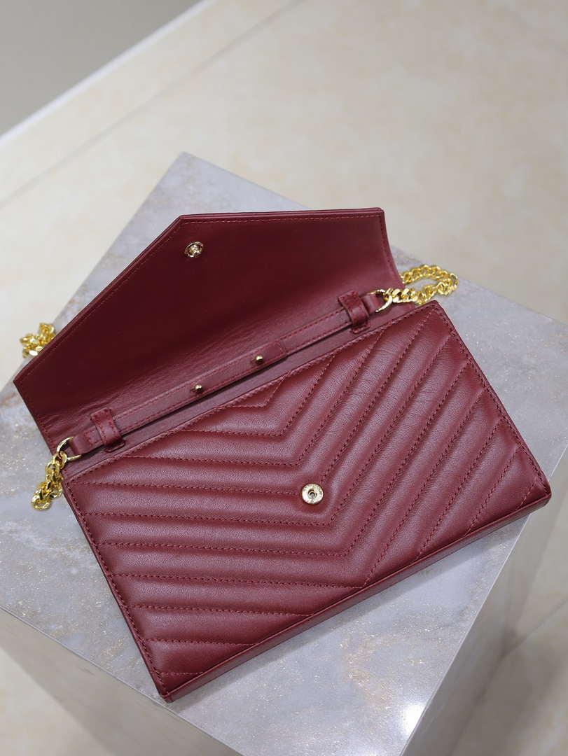 YSL 377828 Classic Cassandre chain wallet in Lambskin Wine Red