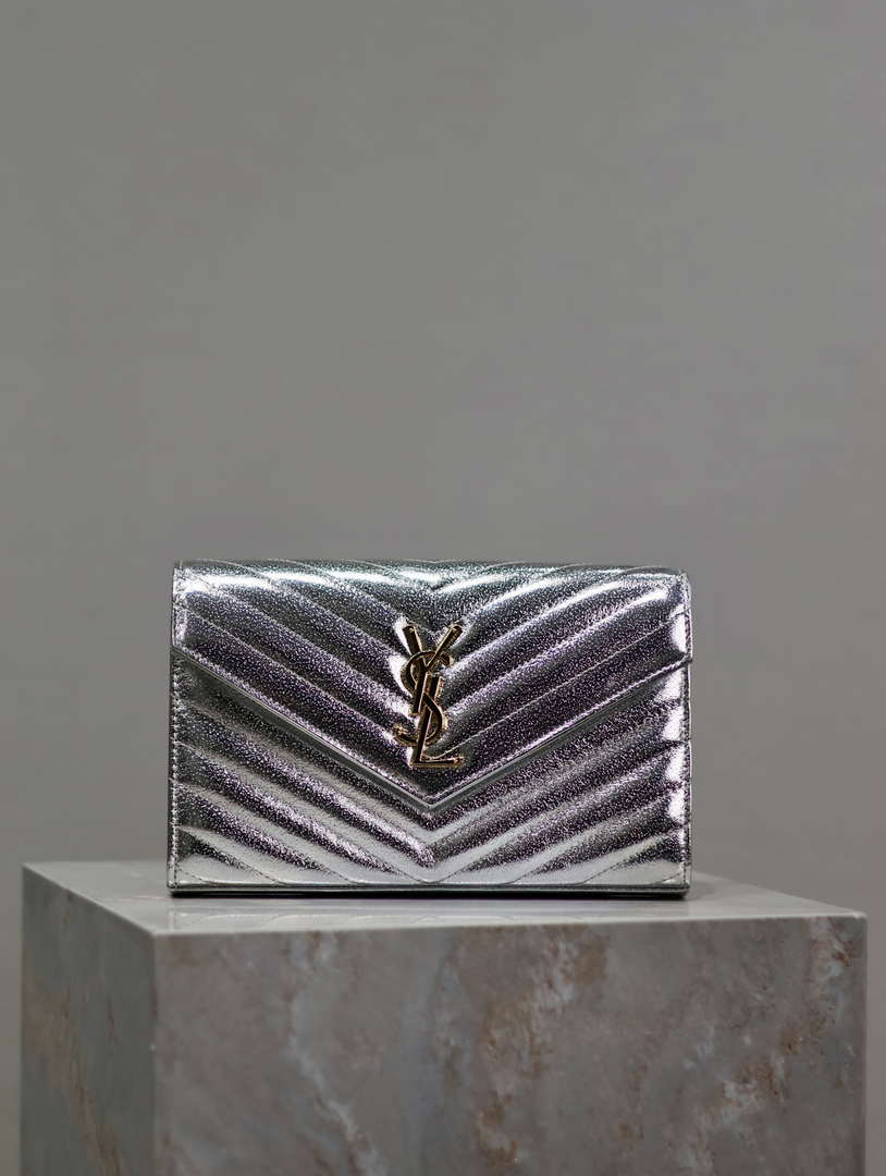 YSL 377828 Classic Cassandre chain wallet in Lambskin Silver