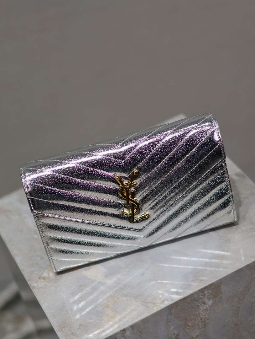 YSL 377828 Classic Cassandre chain wallet in Lambskin Silver