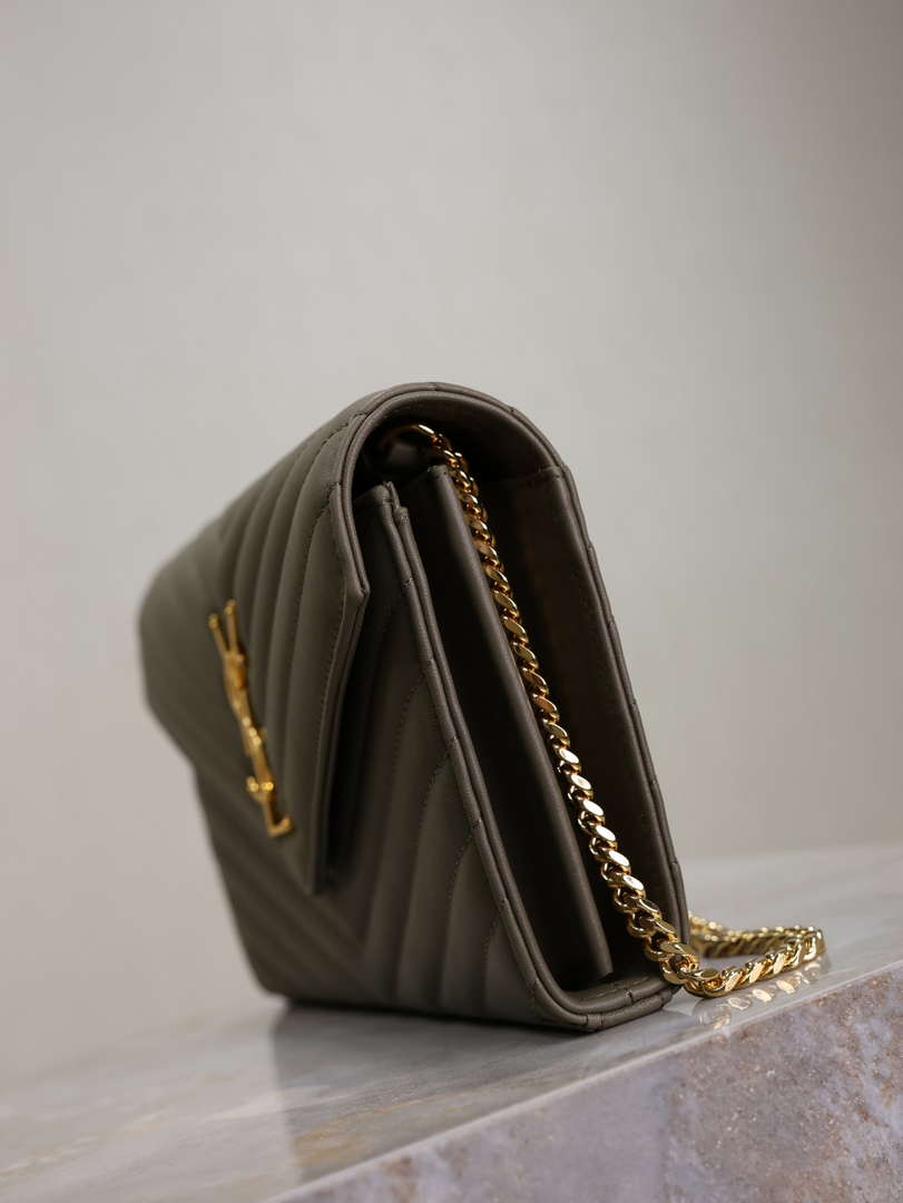 YSL 377828 Classic Cassandre chain wallet in Lambskin Green