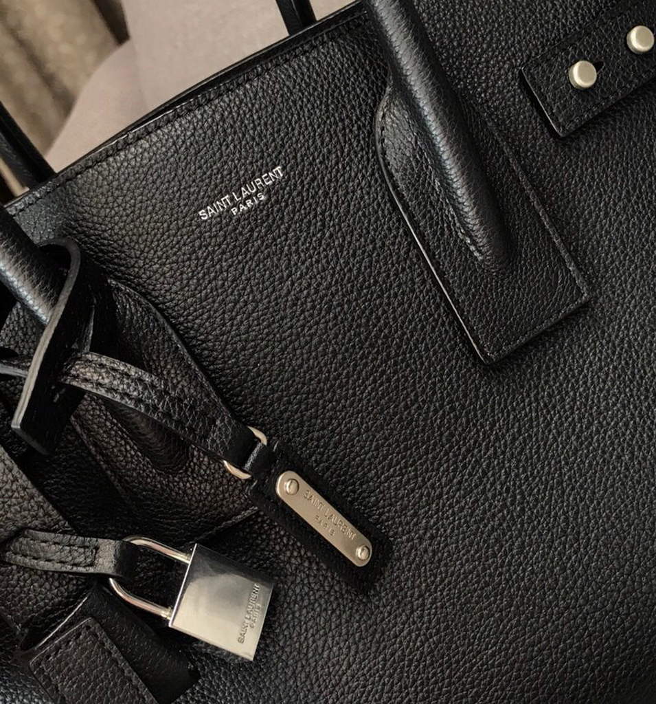 YSL 378299 Yves Saint Laurent Classic Sac De Jour Small in Grained Leather Black